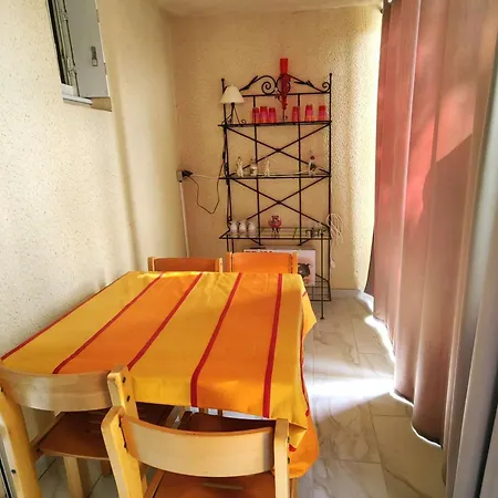 Cabine, Parking Securise - 4 Pers. - Fr-1-607-244 אגדה